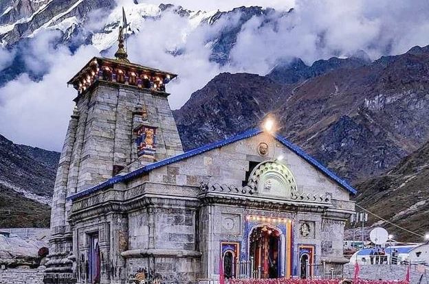 बरसात थमते ही केदारनाथ यात्रा ने पकड़ी रफ्तार, प्रतिदिन 10 हजार से ज्यादा श्रद्धालु पहुंच रहे धाम