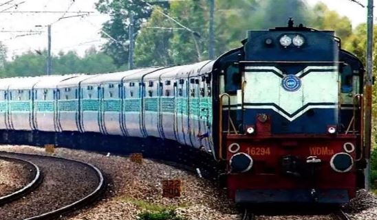 प्रदेश के रेल यात्रियों के लिए अच्छी खबर, अब हफ्ते में तीन दिन चलेगी देहरादून–टनकपुर एक्सप्रेस